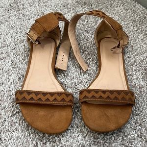 Brown sandals!